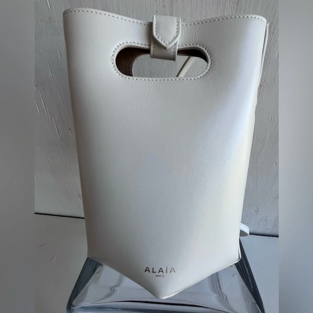 Alaïa Folded Small Leather Tote Bag- Blanc Optique - Picture 6 of 15